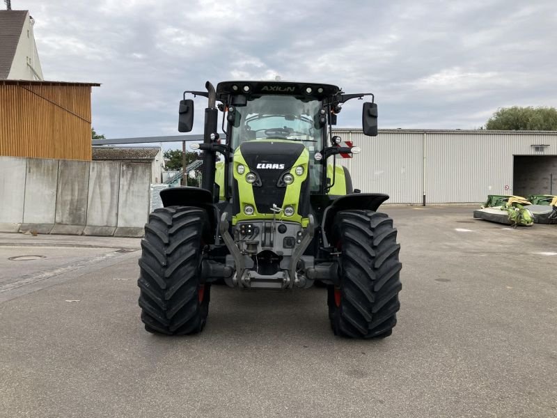 Traktor des Typs CLAAS AXION 810 CMATIC CEBIS, Gebrauchtmaschine in Freystadt (Bild 2)