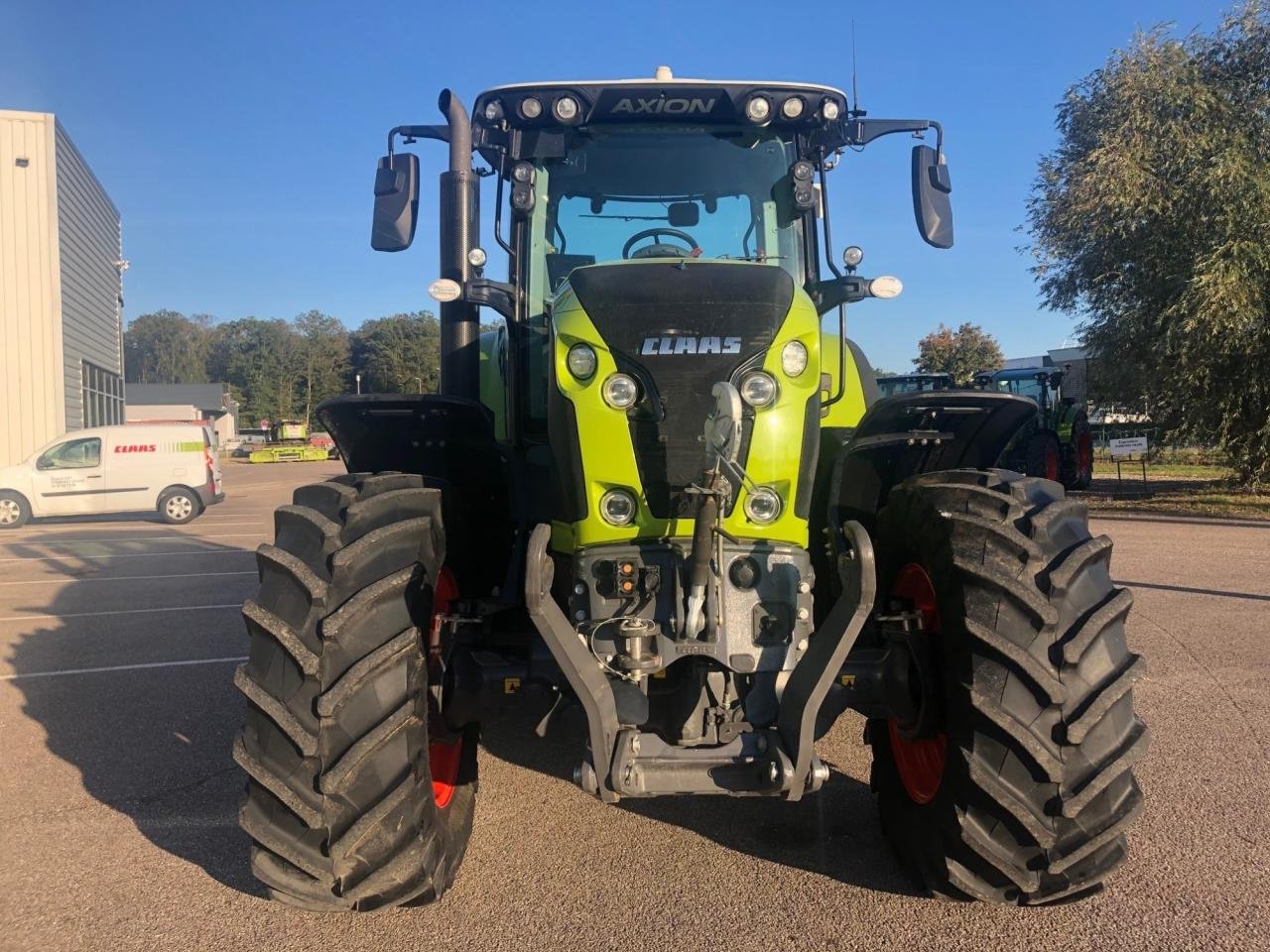 Traktor typu CLAAS axion 810 cmatic CMATIC, Gebrauchtmaschine v CHEMINOT (57 - MOSELLE) (Obrázok 5)