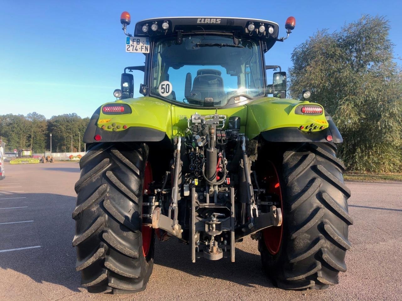 Traktor del tipo CLAAS axion 810 cmatic CMATIC, Gebrauchtmaschine en CHEMINOT (57 - MOSELLE) (Imagen 6)