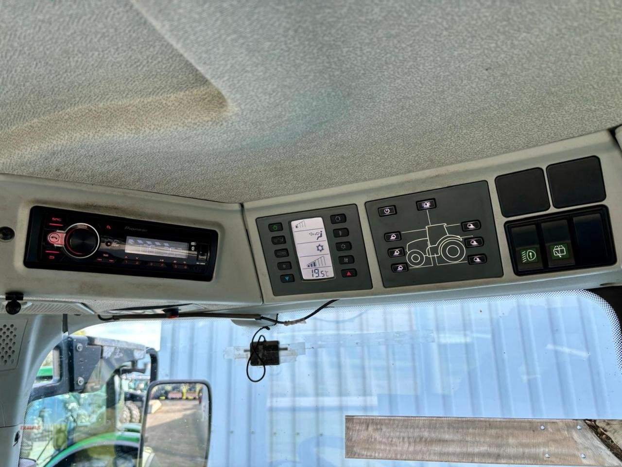 Traktor a típus CLAAS AXION 810 CMATIC, GPS PILOT Lenksystem, Gebrauchtmaschine ekkor: Molbergen (Kép 13)