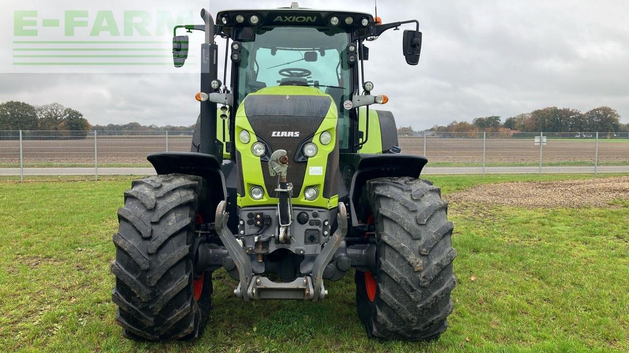 Traktor tip CLAAS AXION 810 CMATIC - HOT DEAL CMATIC, Gebrauchtmaschine in Hamburg (Poză 2)