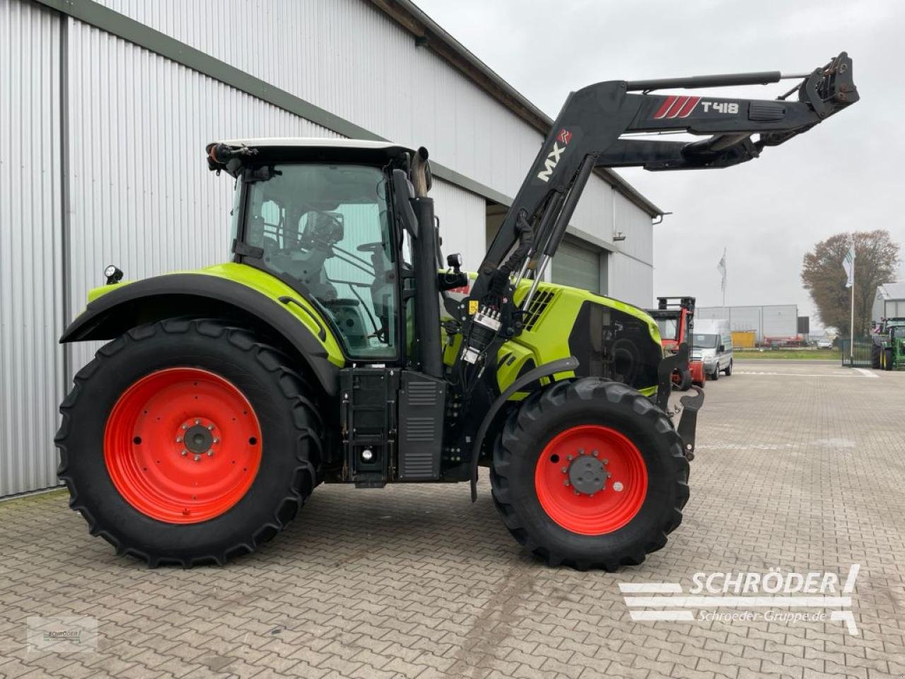 Traktor tip CLAAS AXION 810 CMATIC RTK, Gebrauchtmaschine in Wildeshausen (Poză 2)