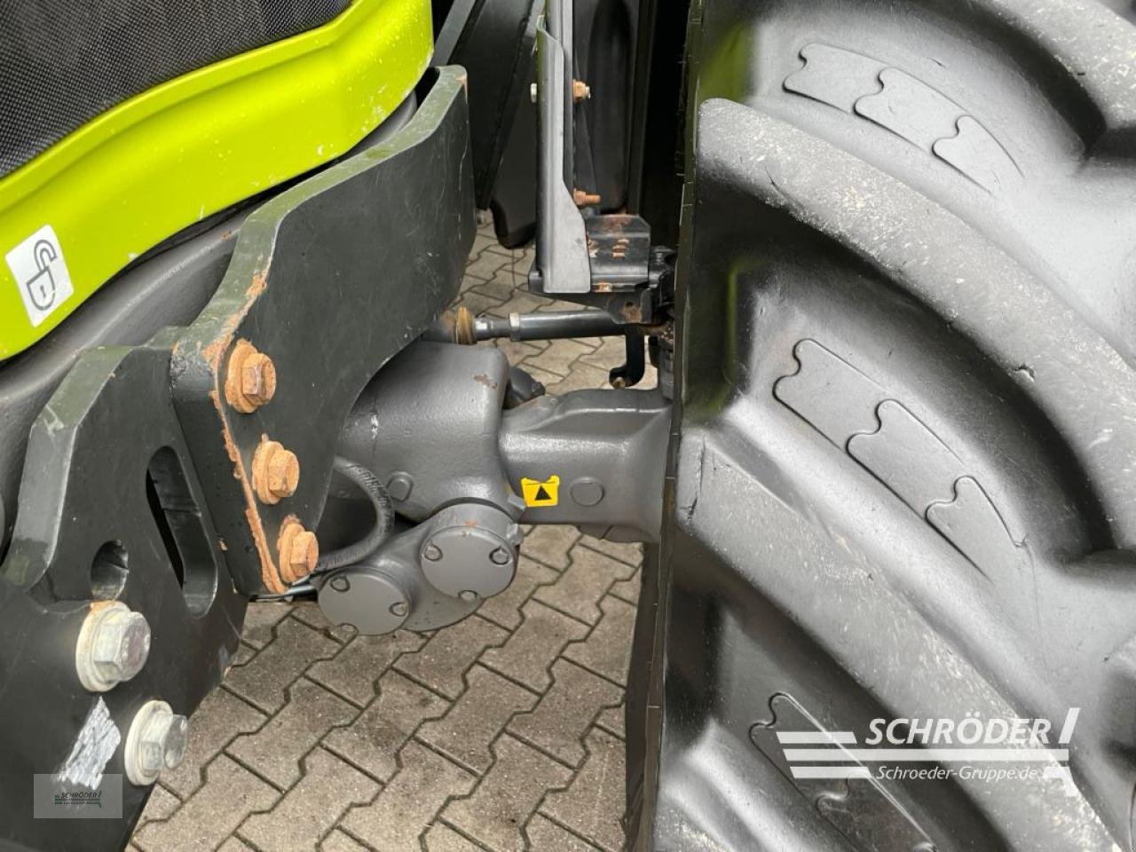 Traktor a típus CLAAS AXION 810 CMATIC RTK, Gebrauchtmaschine ekkor: Wildeshausen (Kép 9)