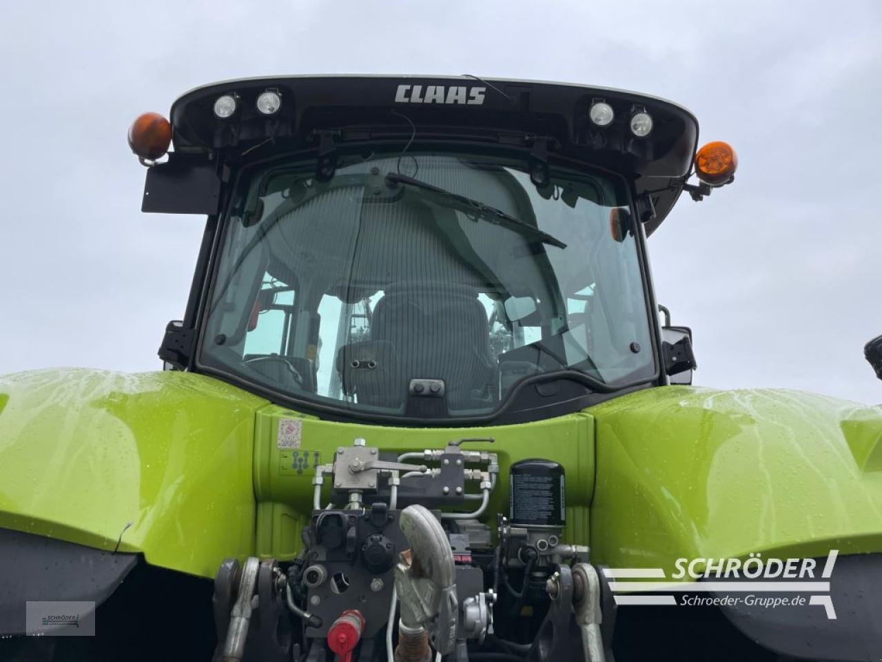 Traktor του τύπου CLAAS AXION 810 CMATIC RTK, Gebrauchtmaschine σε Wildeshausen (Φωτογραφία 17)