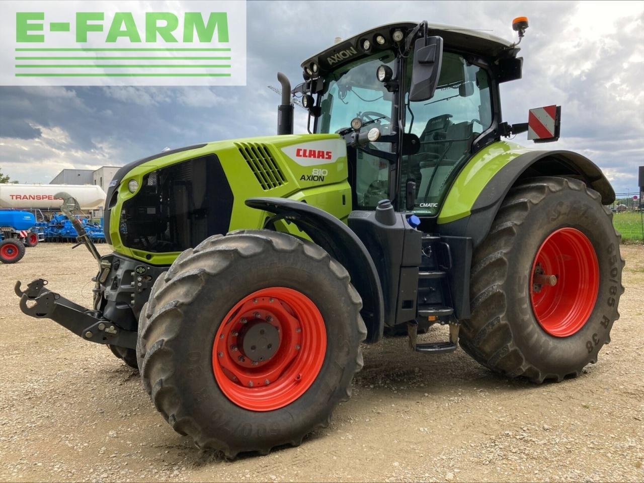 Traktor от тип CLAAS axion 810 cmatic s5 CMATIC, Gebrauchtmaschine в CHEMINOT (57 - MOSELLE) (Снимка 1)