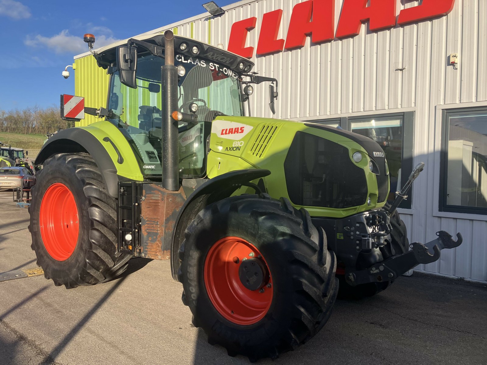 Traktor типа CLAAS AXION 810 CMATIC S5, Gebrauchtmaschine в BLENDECQUES (Фотография 3)