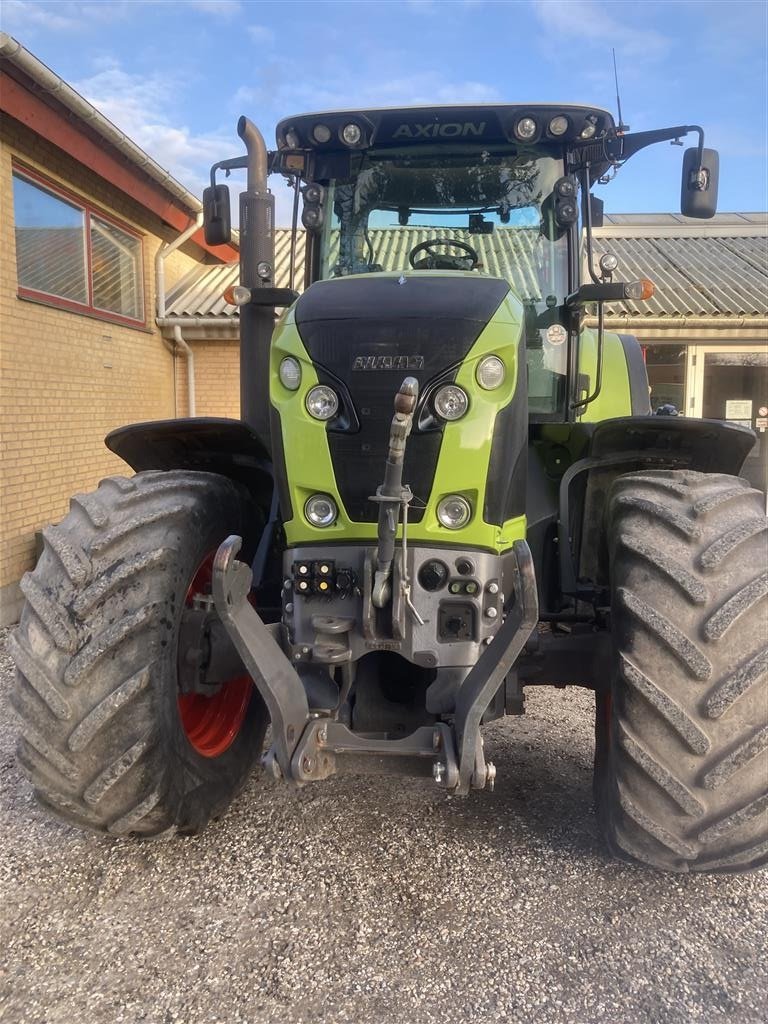 Traktor van het type CLAAS AXION  810 CMATIC Vario, Gebrauchtmaschine in Store Heddinge (Foto 3)