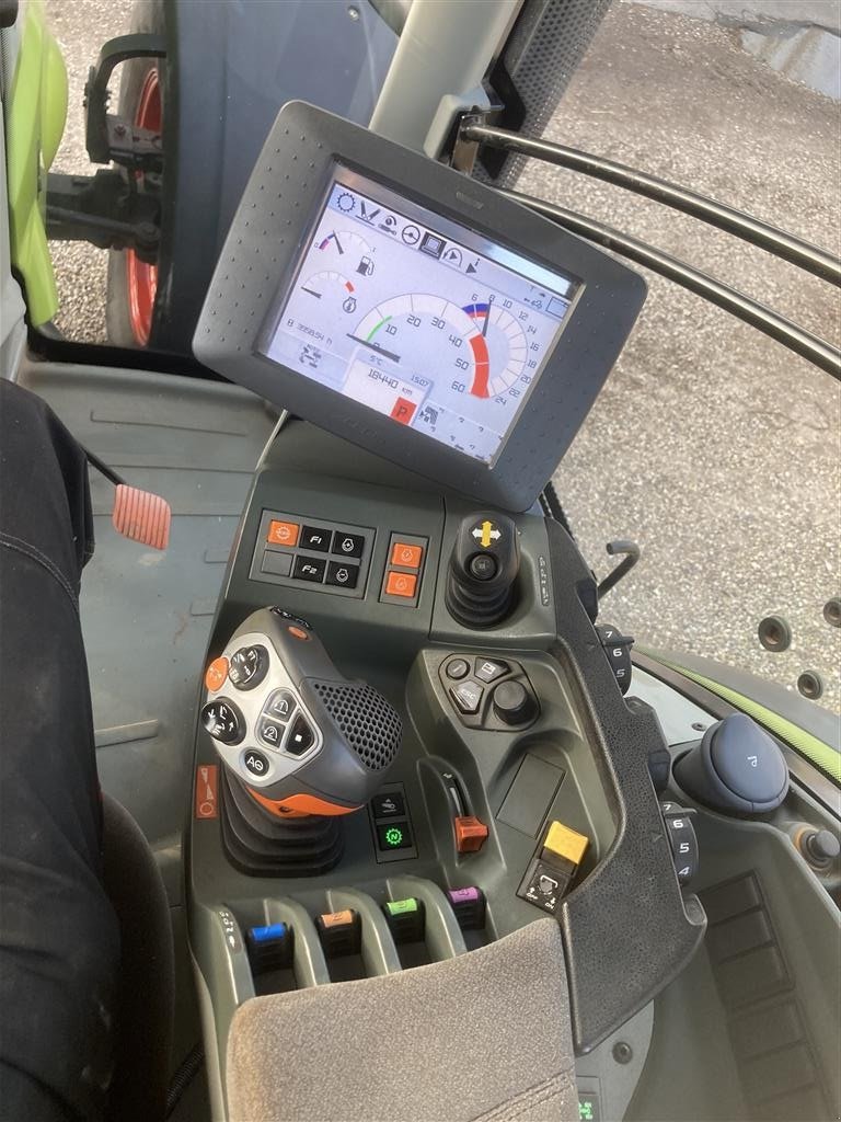 Traktor typu CLAAS AXION  810 CMATIC Vario, Gebrauchtmaschine w Store Heddinge (Zdjęcie 5)