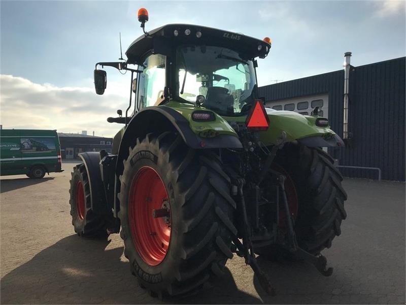 Traktor typu CLAAS AXION  810 CMATIC, Gebrauchtmaschine w Ribe (Zdjęcie 5)