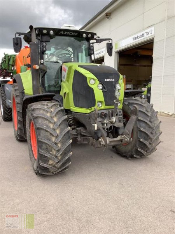 Traktor des Typs CLAAS AXION 810 CMATIC, Gebrauchtmaschine in Vohburg (Bild 4)