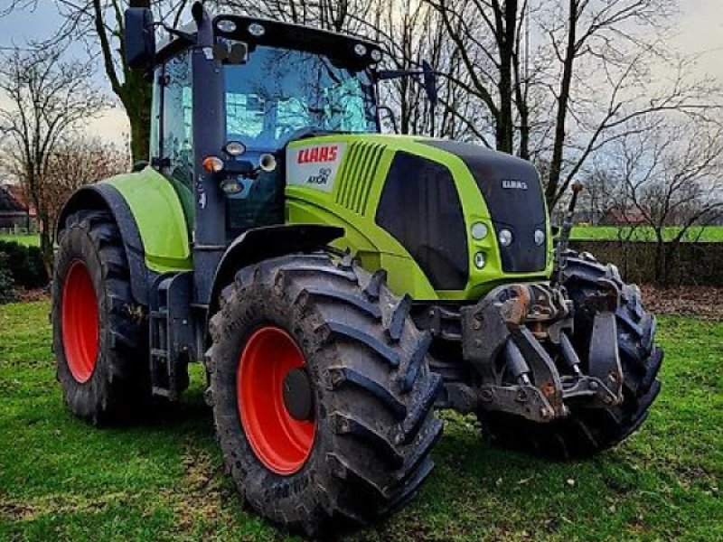 Traktor типа CLAAS Axion 810 Cmatic, Gebrauchtmaschine в Ostercappeln