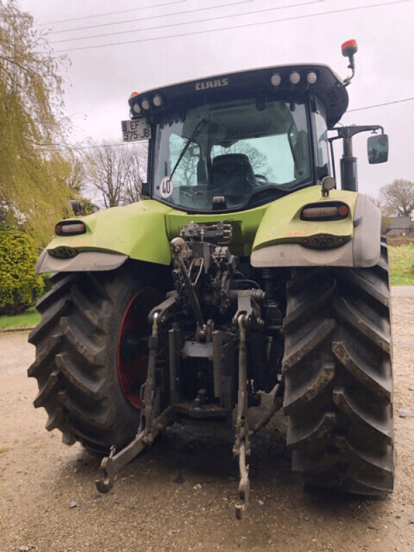 Traktor типа CLAAS AXION 810 CMATIC, Gebrauchtmaschine в PONTIVY (Фотография 3)