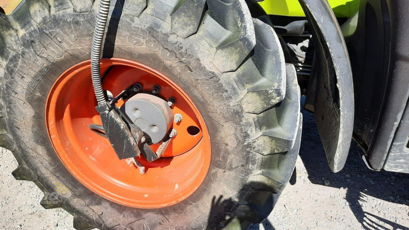 Traktor a típus CLAAS Axion 810 Cmatic, Gebrauchtmaschine ekkor: Albersdorf (Kép 9)