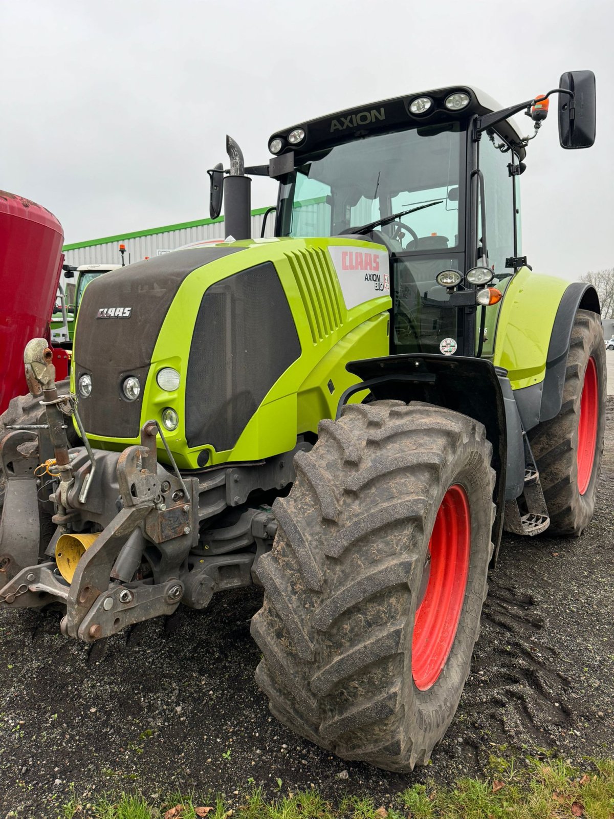 Traktor van het type CLAAS Axion 810, Gebrauchtmaschine in Bevern (Foto 1)