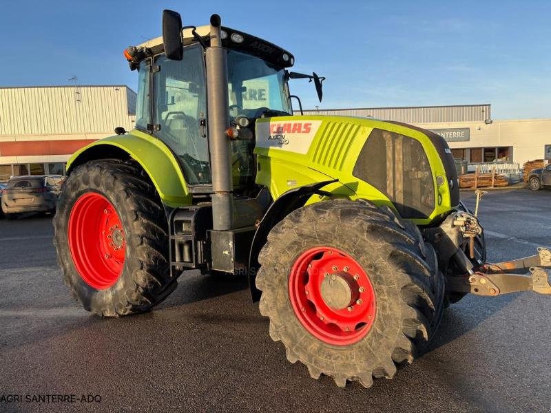 Traktor des Typs CLAAS AXION 810, Gebrauchtmaschine in ROYE (Bild 1)