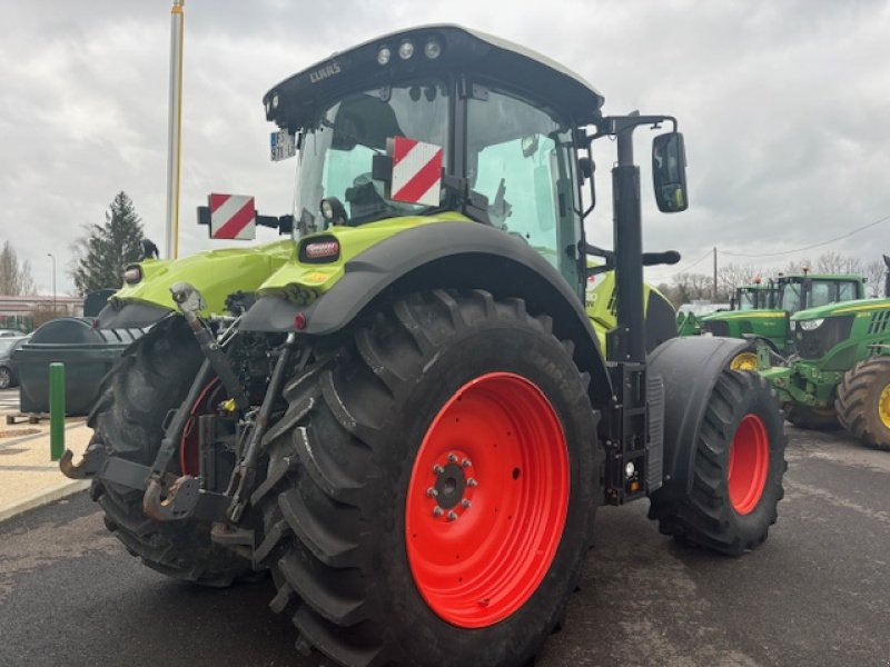 Traktor des Typs CLAAS AXION 810, Gebrauchtmaschine in VERDUN (Bild 4)