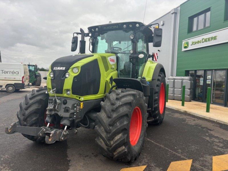 Traktor a típus CLAAS AXION 810, Gebrauchtmaschine ekkor: VERDUN (Kép 1)