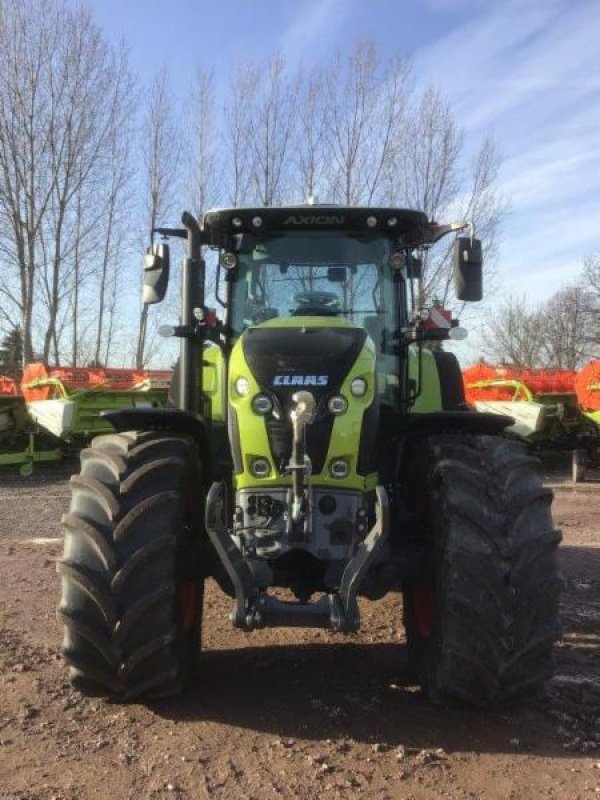 Traktor типа CLAAS AXION 810, Gebrauchtmaschine в Landsberg (Фотография 2)