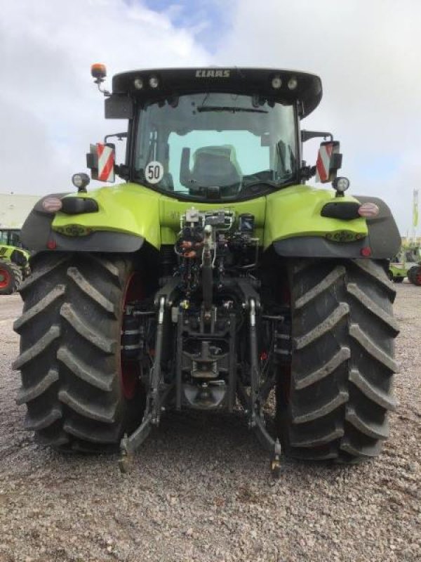 Traktor типа CLAAS AXION 810, Gebrauchtmaschine в Landsberg (Фотография 4)