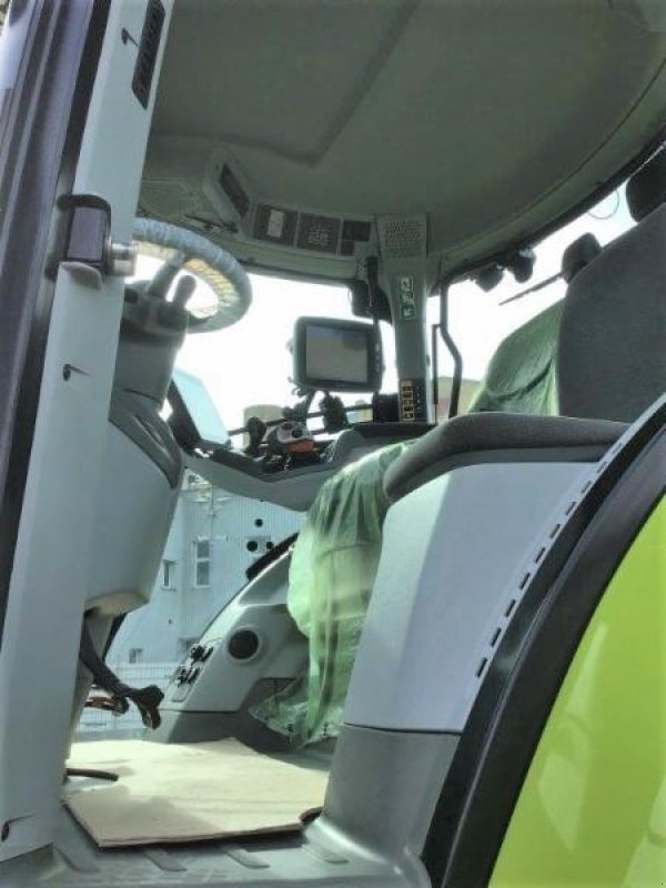 Traktor typu CLAAS AXION 810, Gebrauchtmaschine w Landsberg (Zdjęcie 6)