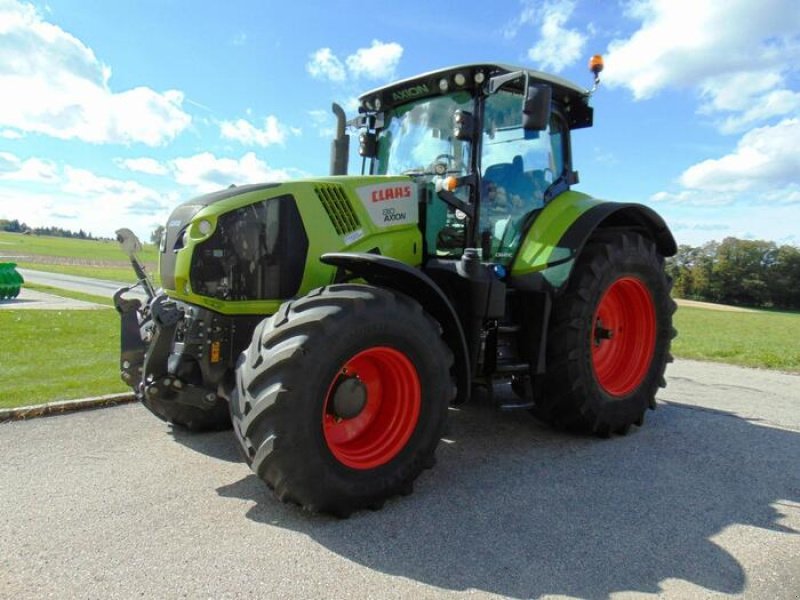 Traktor van het type CLAAS Axion 810, Gebrauchtmaschine in Münster (Foto 1)