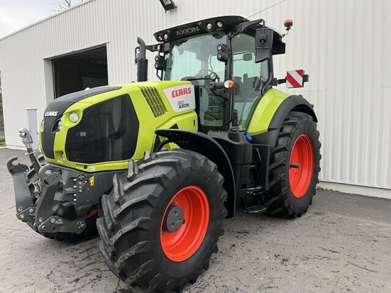 Traktor typu CLAAS AXION 810, Gebrauchtmaschine v Charnay-lès-macon (Obrázok 1)