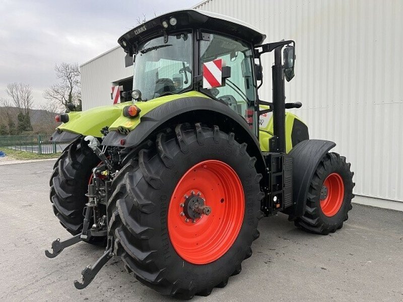 Traktor του τύπου CLAAS AXION 810, Gebrauchtmaschine σε Charnay-lès-macon (Φωτογραφία 3)