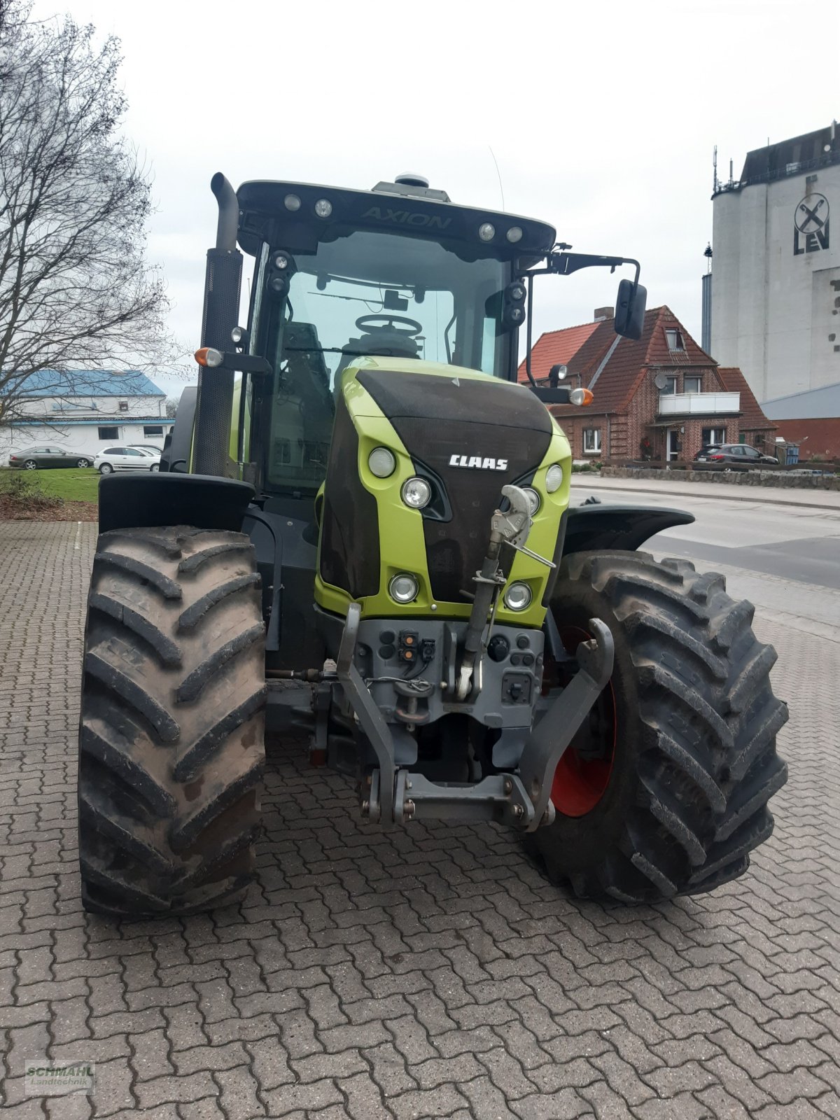 Traktor typu CLAAS AXION 810, Gebrauchtmaschine v Oldenburg in Holstein (Obrázek 9)