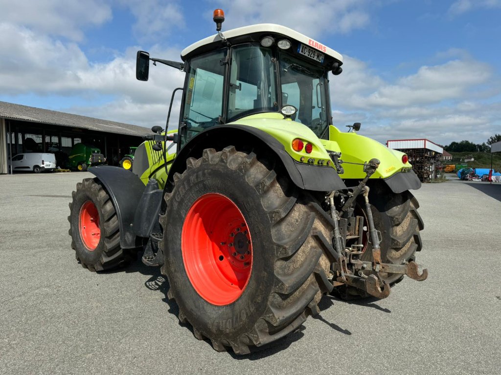 Traktor typu CLAAS AXION 820 CEBIS, Gebrauchtmaschine w GUERET (Zdjęcie 4)