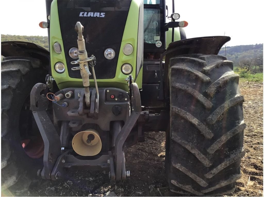 Traktor van het type CLAAS AXION 820 CEBIS, Gebrauchtmaschine in BOULOGNE SUR GESSE (Foto 3)