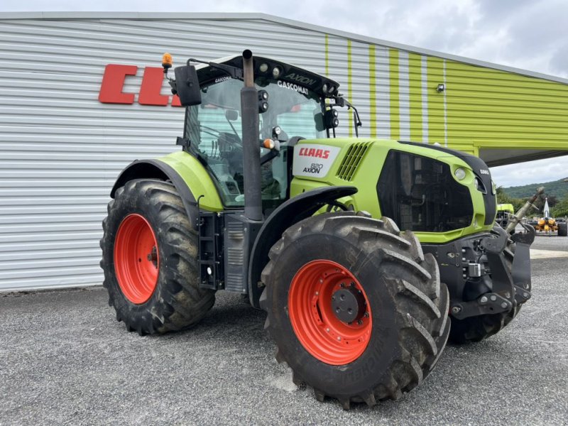 Traktor от тип CLAAS AXION 820 CIS, Gebrauchtmaschine в Aubiet (Снимка 1)