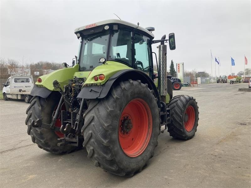 Traktor of the type CLAAS AXION 820 CMATIC, Gebrauchtmaschine in Kolding (Picture 4)