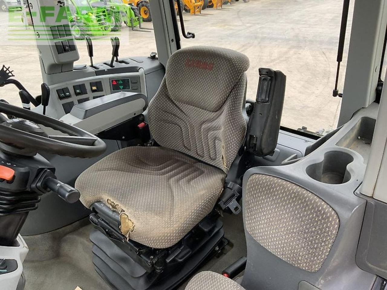 Traktor del tipo CLAAS axion 820 tractor (st20874), Gebrauchtmaschine en SHAFTESBURY (Imagen 21)