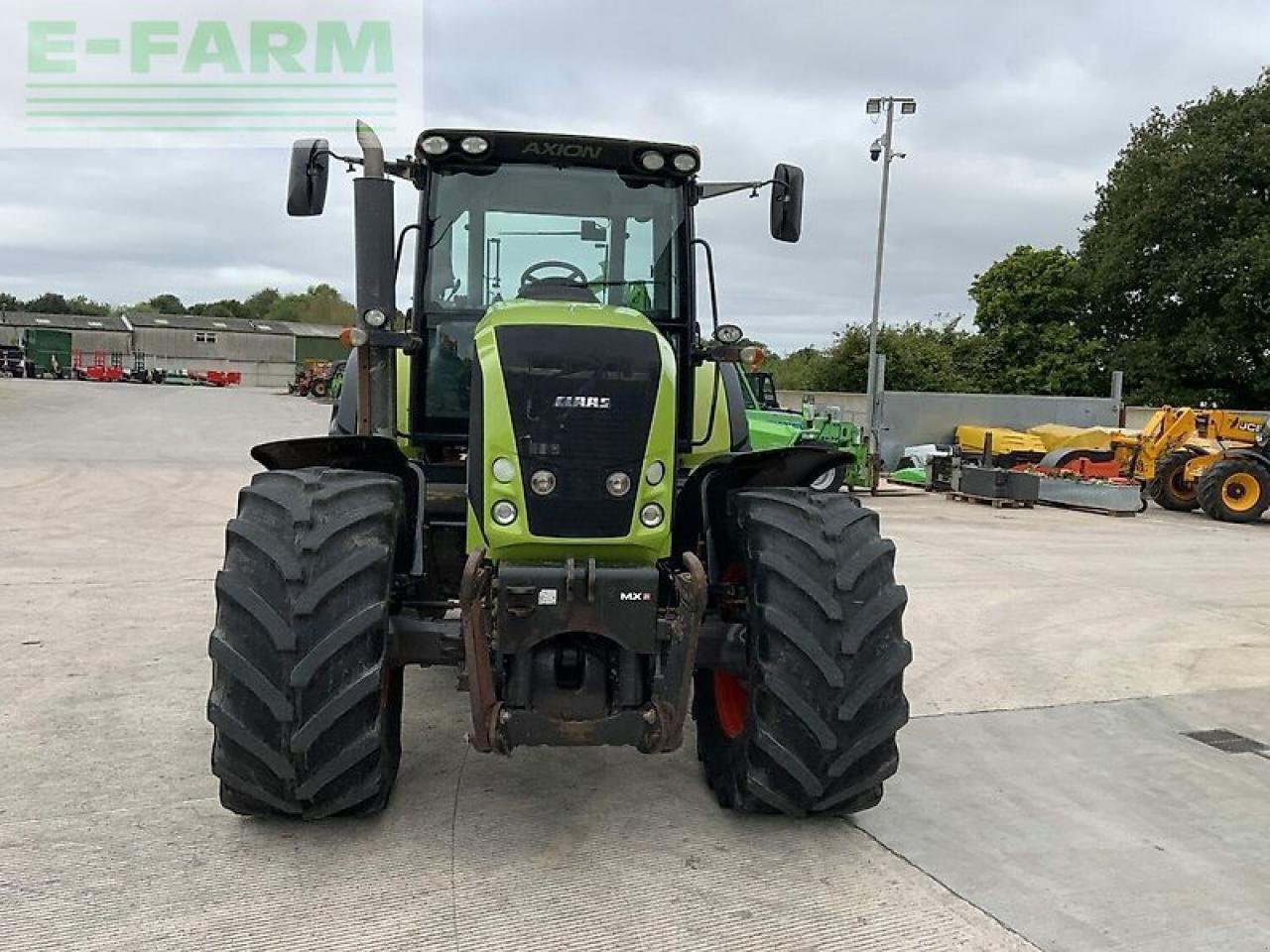 Traktor van het type CLAAS axion 820 tractor (st20874), Gebrauchtmaschine in SHAFTESBURY (Foto 3)