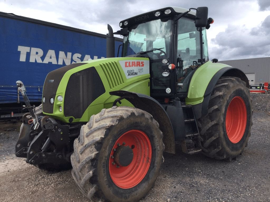 Traktor van het type CLAAS AXION 820, Gebrauchtmaschine in Vogelsheim (Foto 1)