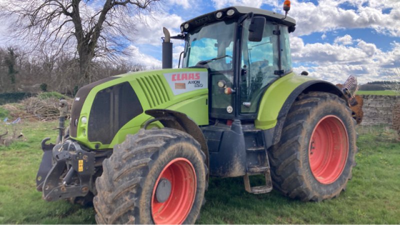 Traktor a típus CLAAS AXION 820, Gebrauchtmaschine ekkor: Channes (Kép 1)