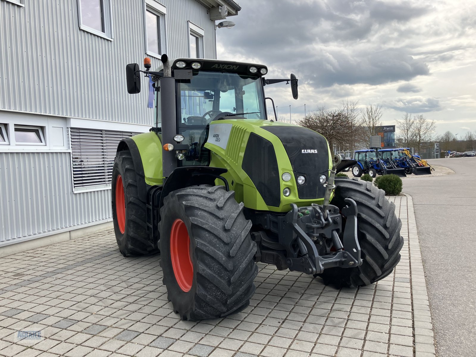 Traktor του τύπου CLAAS Axion 820, Gebrauchtmaschine σε Salching bei Straubing (Φωτογραφία 5)