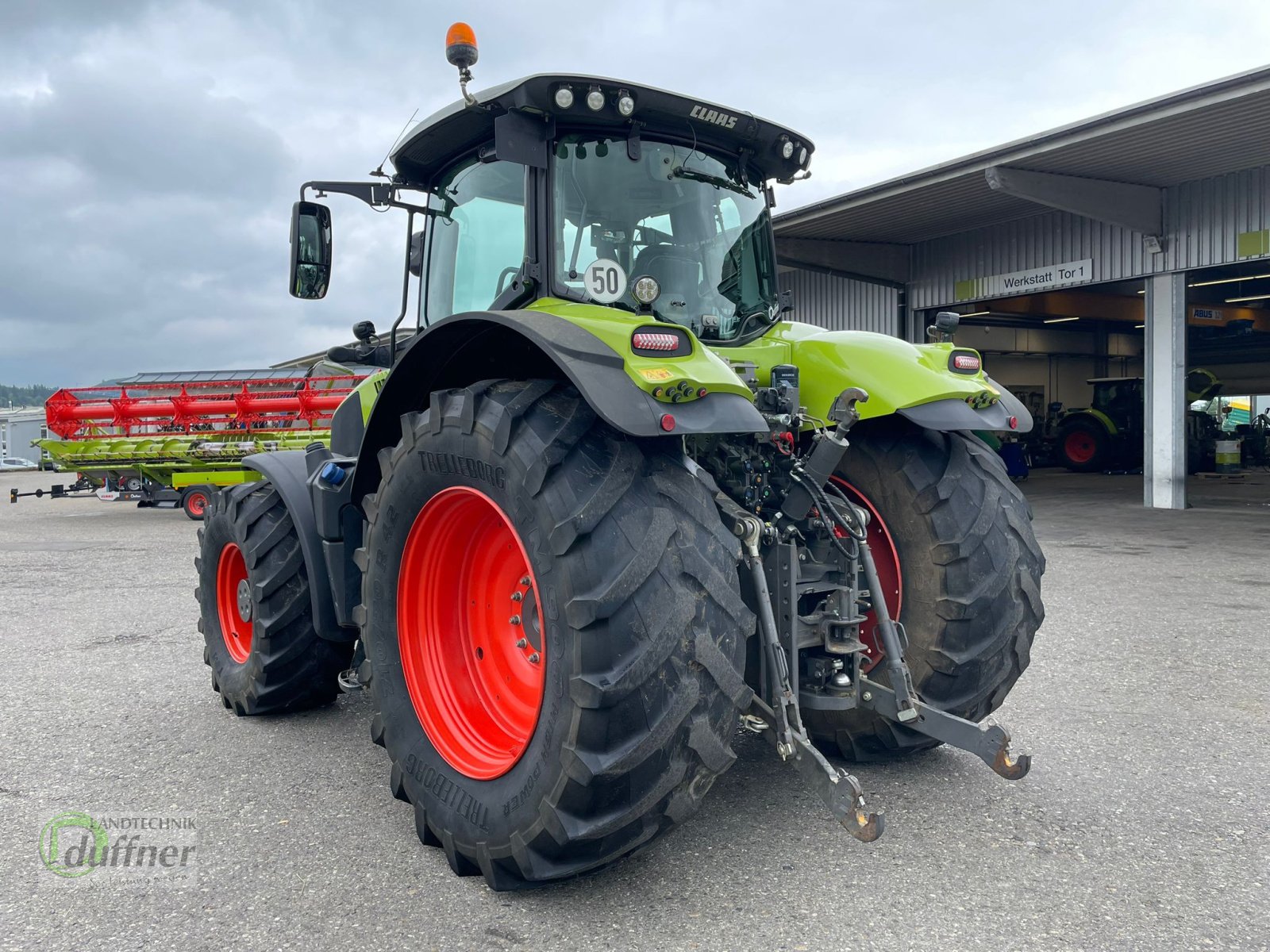 Traktor des Typs CLAAS Axion 830 C-MATIC, Gebrauchtmaschine in Münsingen (Bild 2)