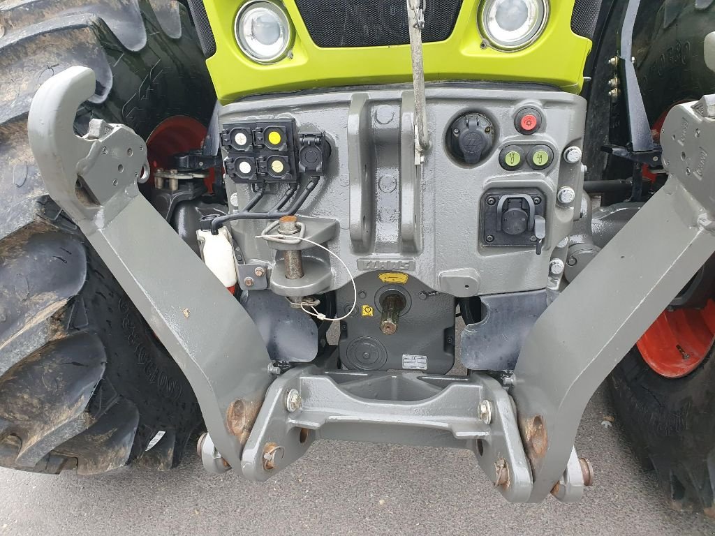 Traktor typu CLAAS AXION 830 C MATIC, Gebrauchtmaschine v DOMFRONT (Obrázek 9)