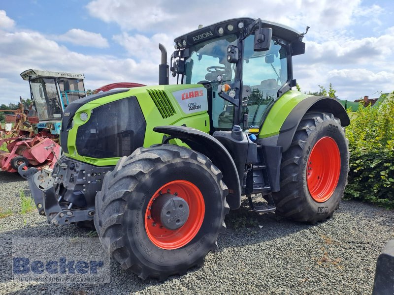 Traktor des Typs CLAAS Axion 830 C-MATIC, Gebrauchtmaschine in Weimar-Niederwalgern (Bild 1)