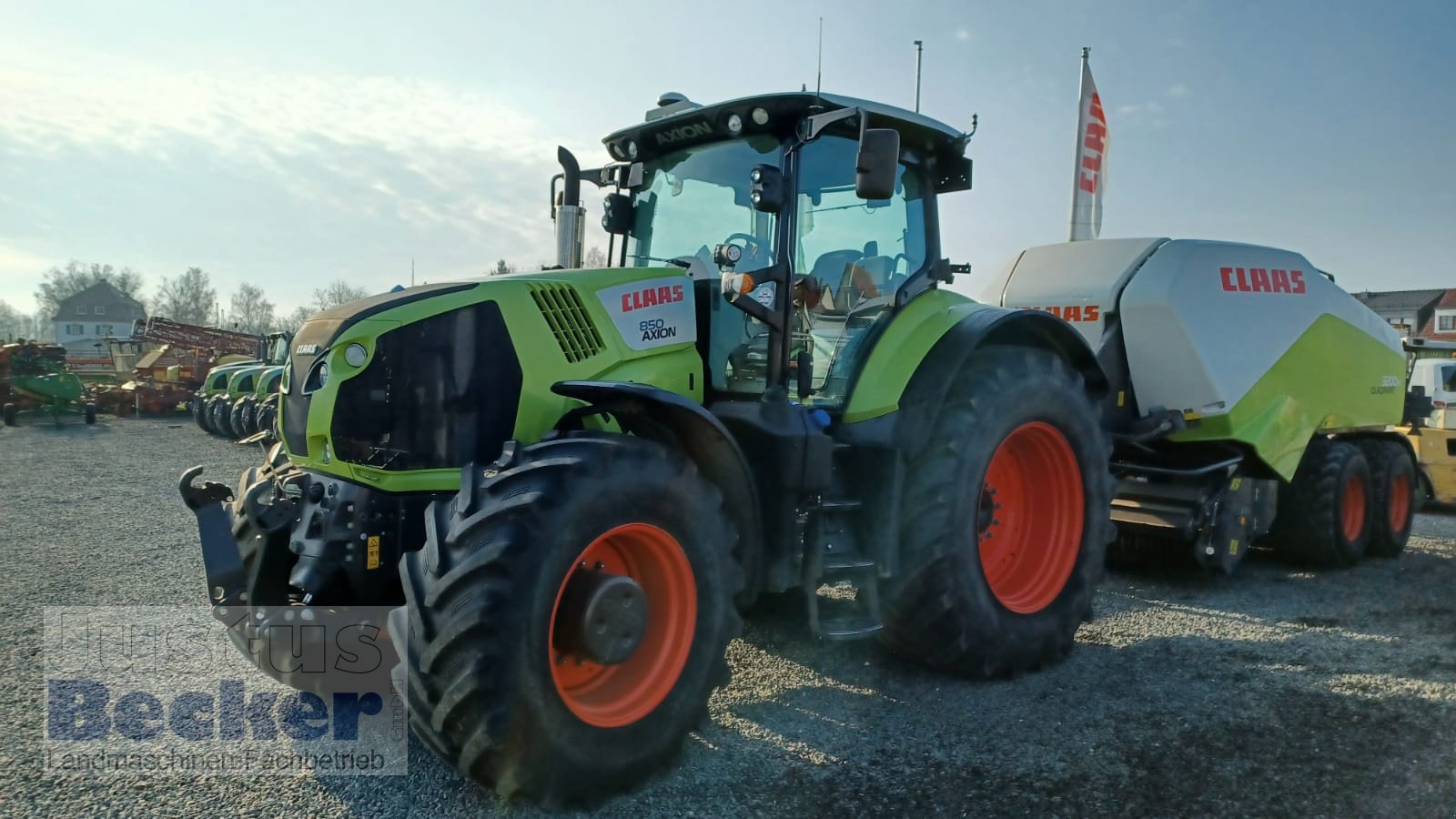 Traktor van het type CLAAS Axion 830 C-MATIC, Gebrauchtmaschine in Weimar-Niederwalgern (Foto 1)