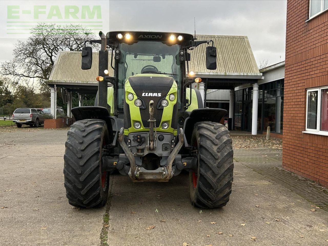 Traktor Türe ait CLAAS AXION 830 CEBIS, Gebrauchtmaschine içinde SLEAFORD (resim 5)