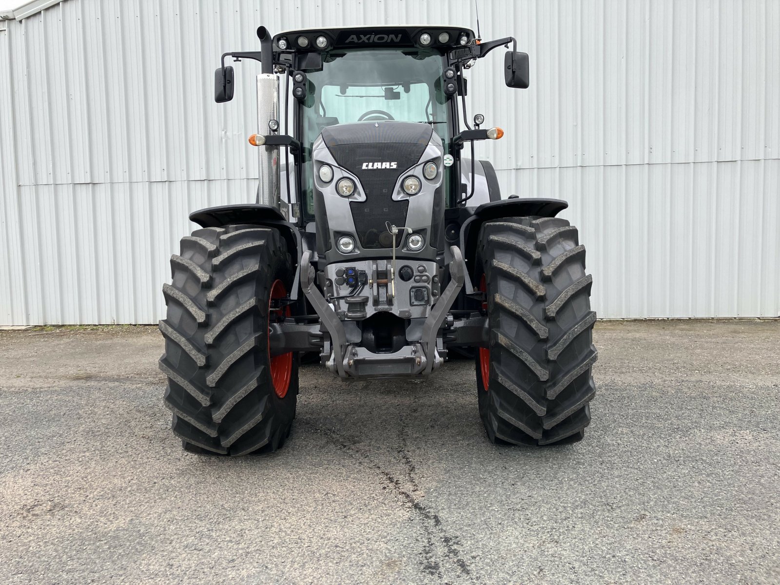 Traktor typu CLAAS AXION 830 CEBIS, Gebrauchtmaschine w PLOUIGNEAU (Zdjęcie 5)