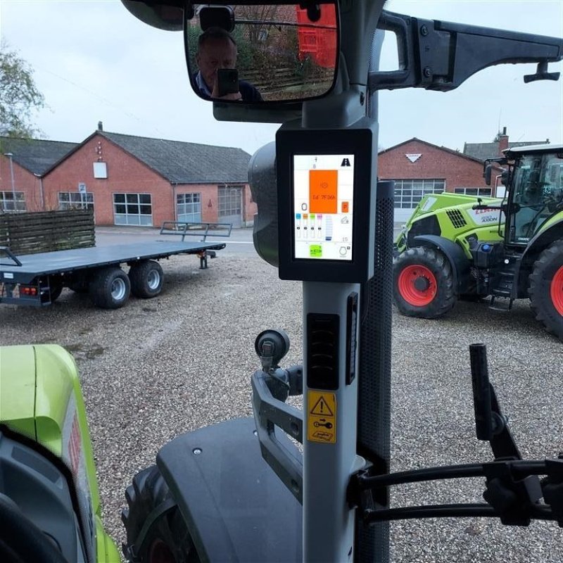 Traktor typu CLAAS AXION 830 CIS +, Gebrauchtmaschine v Mern (Obrázek 3)