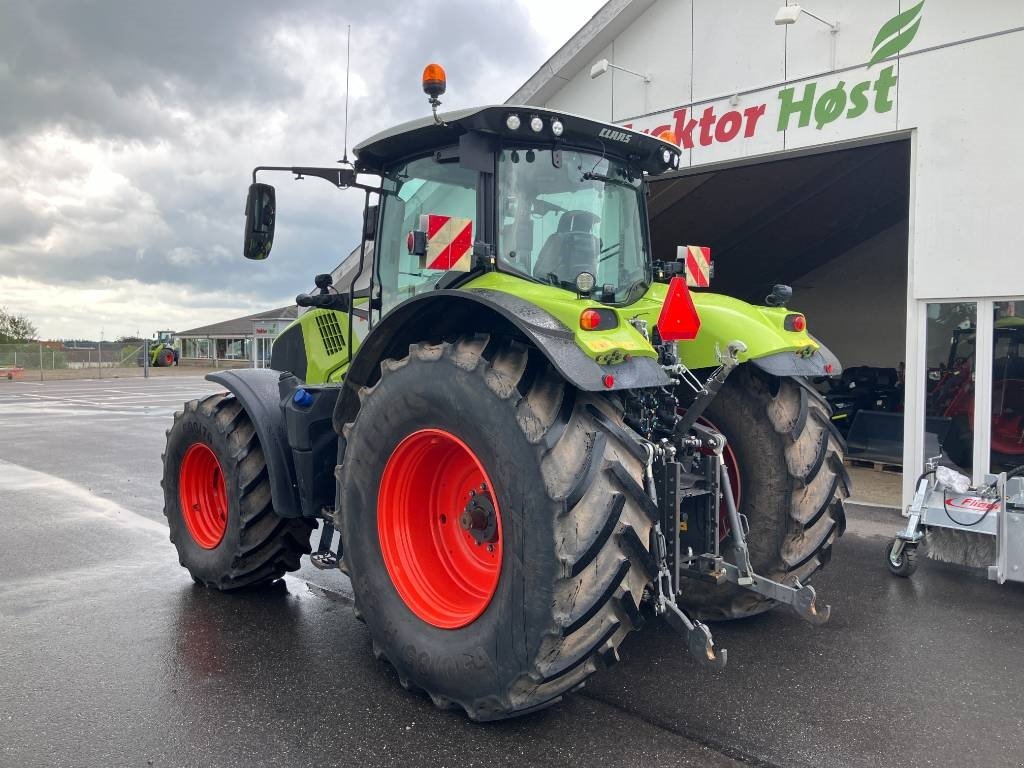 Traktor des Typs CLAAS AXION 830 CIS+, Gebrauchtmaschine in Brønderslev (Bild 2)