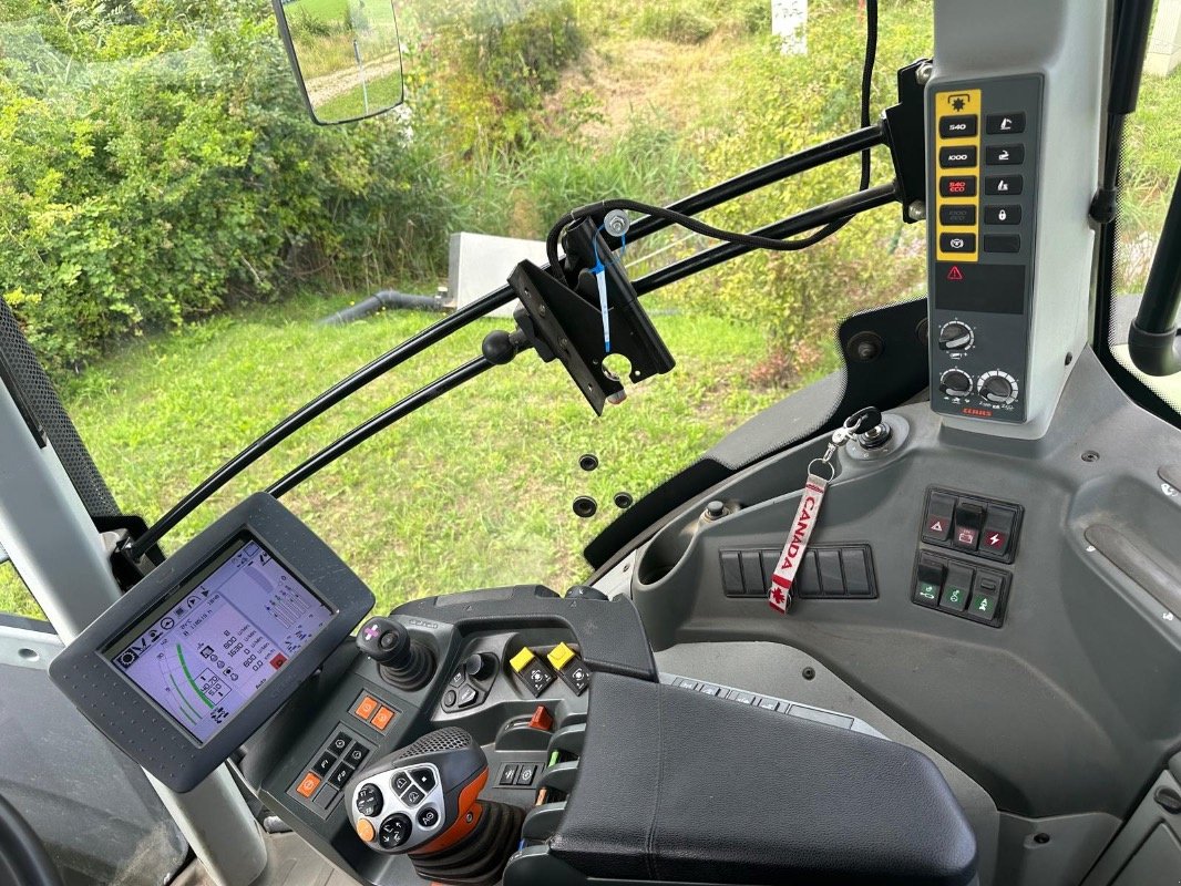 Traktor типа CLAAS Axion 830 CMATIC / CEBIS / FZ, Gebrauchtmaschine в Liebenwalde (Фотография 8)