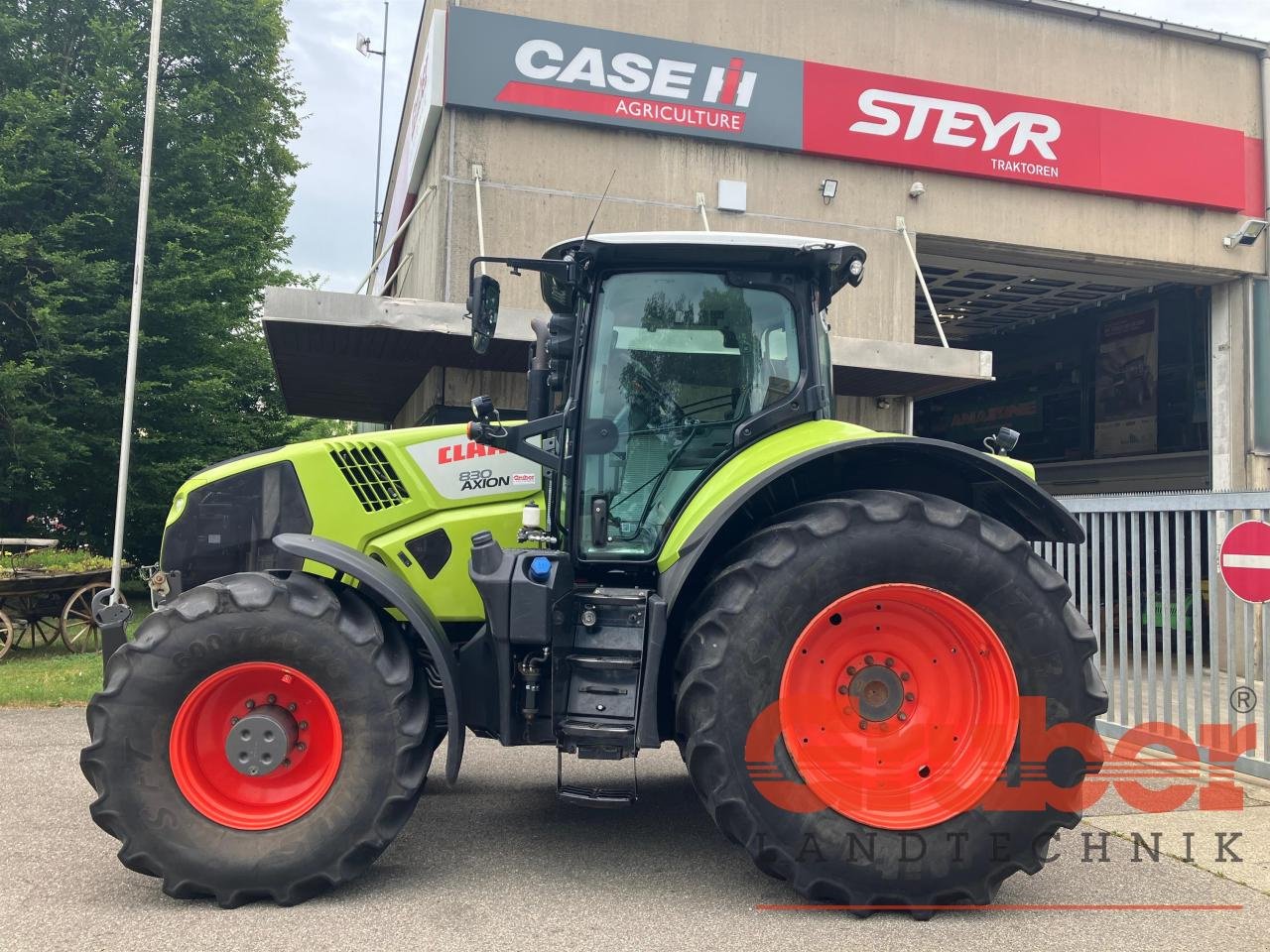 Traktor of the type CLAAS Axion 830 CMATIC CEBIS, Gebrauchtmaschine in Ampfing (Picture 2)