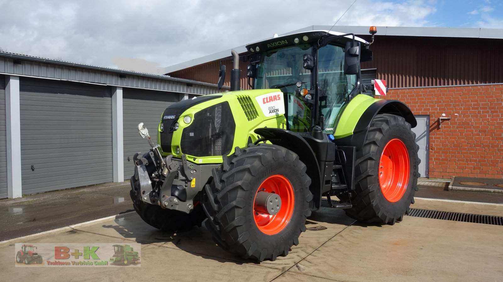 Traktor типа CLAAS Axion 830 CMATIC CIS+, Gebrauchtmaschine в Kettenkamp (Фотография 1)