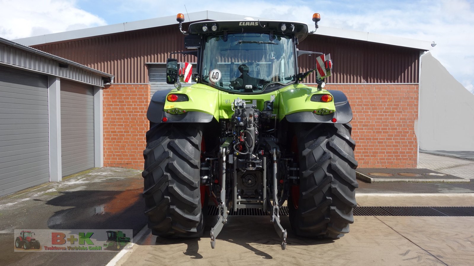 Traktor du type CLAAS Axion 830 CMATIC CIS+, Gebrauchtmaschine en Kettenkamp (Photo 7)