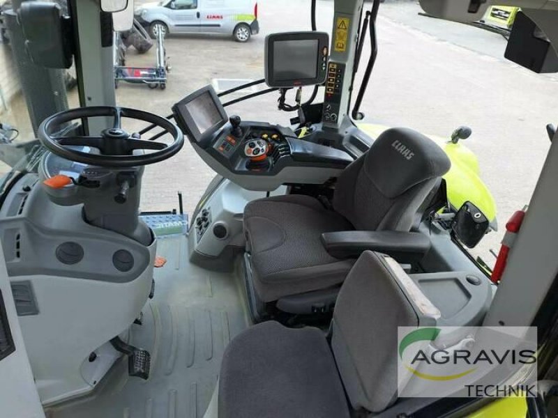 Traktor des Typs CLAAS AXION 830 CMATIC TIER 4F, Gebrauchtmaschine in Warburg (Bild 5)